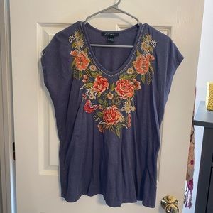 Floral embroidered shirt